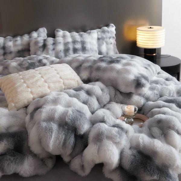 Conjuntos de cama Luxo Faux Rabbit Fur Velvet Fleece Gradiente Azul Cinza Conjunto de Pelúcia Macia Capa de Duveta FlatFitted Folha de Cama Fronhas 231026