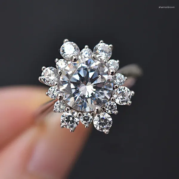 Кольца кластера SpringLady Сверкающее серебро 925 пробы 8 мм в форме снежинки с имитацией муассанита и бриллианта Обручальное кольцо для женщин Изящные ювелирные изделия