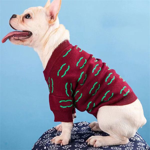 Luxus-Haustierkleidung C Designer-Haustierkleidung Niedlicher Haustierpullover Winter Warmer Hundepullover Modekatzenpullover Marke Rot Tierkleidung Elastizität