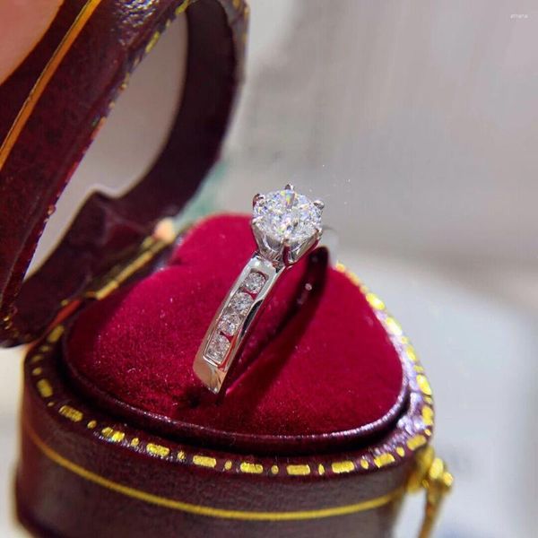Anéis de cluster 18k ouro branco corte redondo 05 FG SI anel de noivado de diamante natural real presente fino para senhora