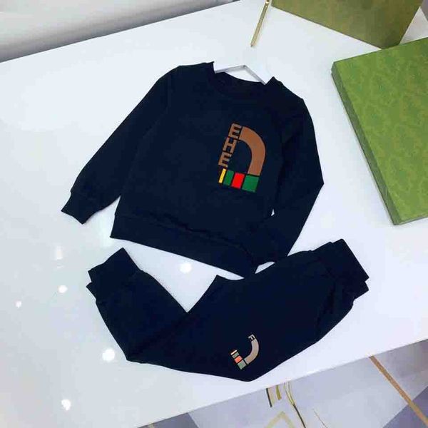 Çocuk Giyim Setleri Marka Tasarımcı Sweaters Takım Moda Sonbahar Kız Giysileri Bebek Pamuk Hoodies Dış Giyim Üstleri Çocuk Sweatshirt Set