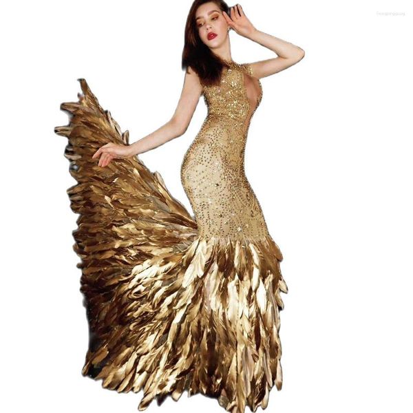 Сценическая одежда, блестящее золотое инкрустированное бриллиантами платье, прозрачное женское платье без рукавов, обтягивающие эластичные платья, костюмы с длинными перьями