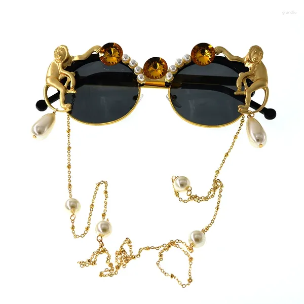 Güneş Gözlüğü Ins 2023 Lady Gold Monkey Barok DIY Marka Retro Leopard Frame Metal Zinciri İnci Yuvarlak Güneş Gözlükleri Kadınlar İçin