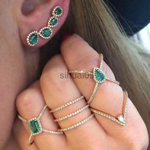 Stud Bling AAA Yeşil CZ Taş Uzun Kulak Tırmanıcı Küpe Kadınlar Romantik Düğün Hediyesi Moda Gözyaşı Kübik Zirkonya Takı YQ231026