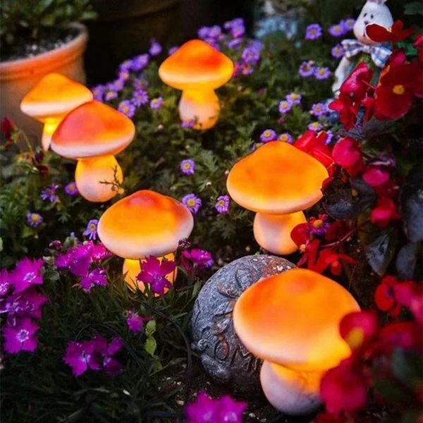 Decorazioni natalizie Luci solari a fungo LED Impermeabile da giardino Esterno Colore caldo String Light per Patio Pathway Landscape Decor 231026