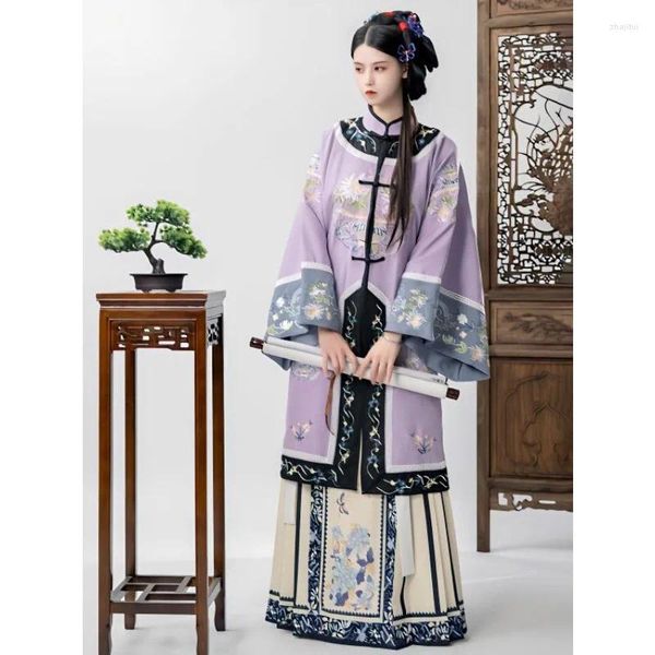 Ethnische Kleidung, chinesisches traditionelles modernes Qipao-Kleid für Damen, lila, strapazierfähig, mit Blumen bestickt, Oberteil, Cheongsam, beige Pferdegesichtsrock, 2 Stück