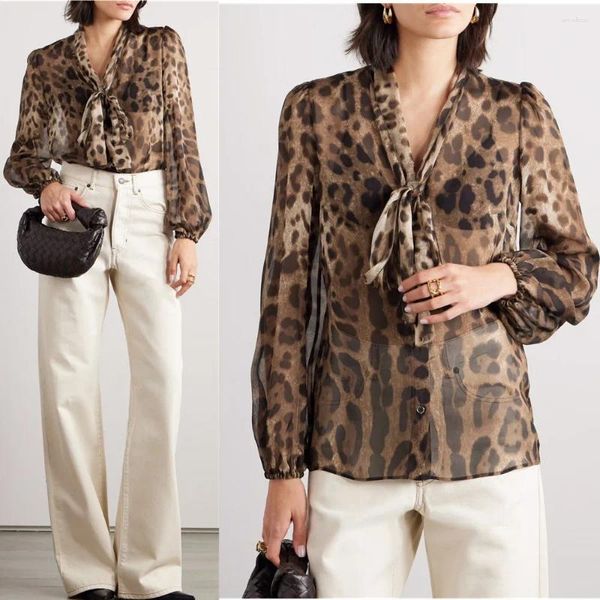 Camicette da donna Designer di lusso ispirato Camicetta di seta con stampa leopardata marrone con cravatta Moda autunno 2023