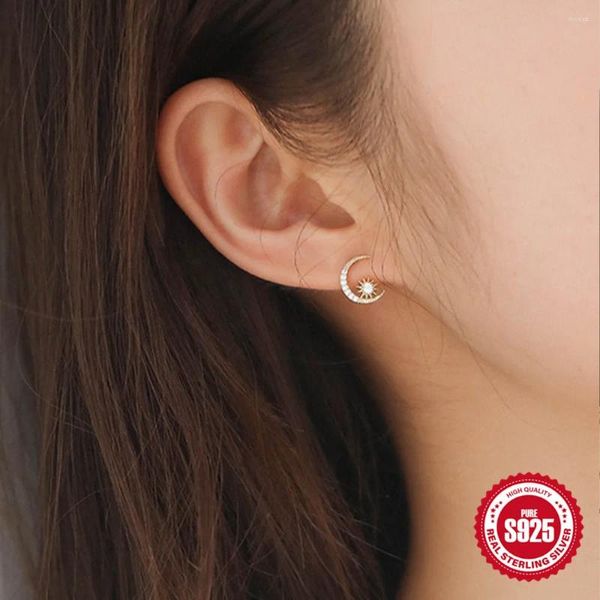 Çember Küpe Tanner Basit Piercing Saplama Kadınlar için Sun Moon Zircon 925 Gümüş İğne Tragus Kıkırdak Güzel Takı Hediyesi