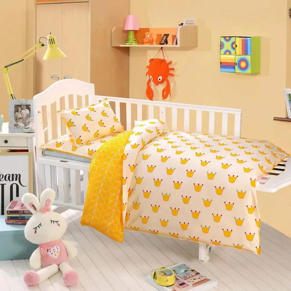 Set di biancheria da letto 3 pezzi Set per neonati Per nati Bambini capretto Culla in cotone Culla Trapunta Piumino Federa materasso Lenzuolo Copriletto 231026