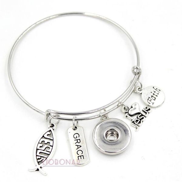 Nuovo arrivo Intero Gesù Bracciali Snap Gioielli Christian Faith Inspirational Charms Amo Gesù Bracciali Braccialetti per le donne g251e