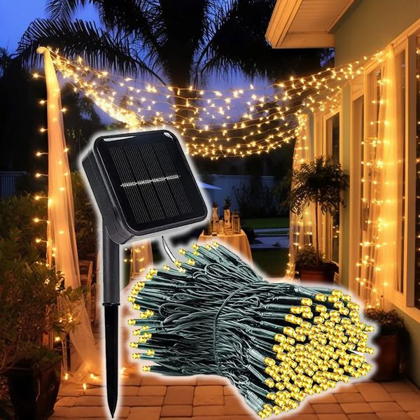 Decorações de Natal Solar Powered Garland Fairy String Lights 100200 LEDs 8 Modo Outdoor Garden Lamp para Festa de Casamento Festoon Decor 231026