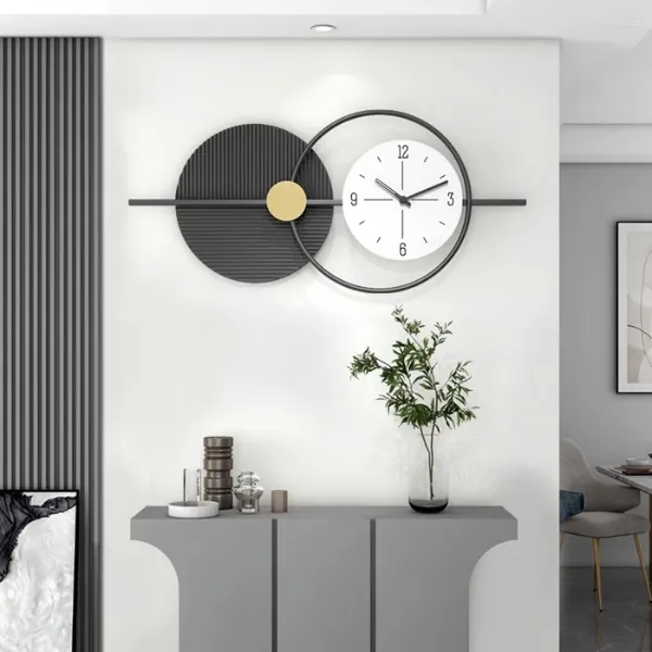 Relógios de parede Sala de estar Relógio Peças Presente Art Deco Rodada Mão Número de Madeira Preto Branco Designer Zegar Home Decor