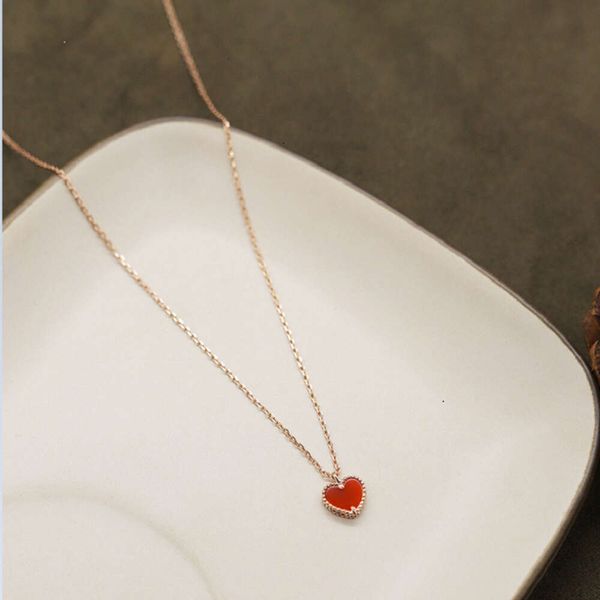 Дизайнер Ванли Клифли ожерелье любви 925 Серебряное розовое золото красное нефритовое сердце маленькое красное воротнич