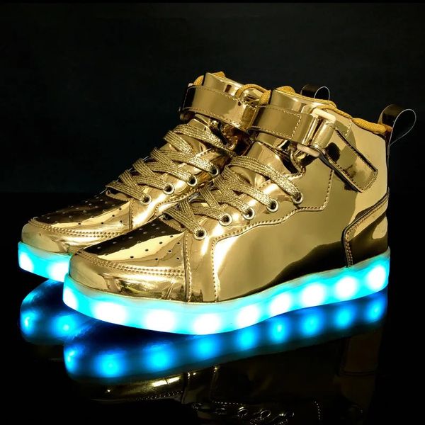 Sapatos de vestido Mens e Mulheres High Top Board Childrens Luminous LED Light Espelho Painel de Couro Grande 2547 231025