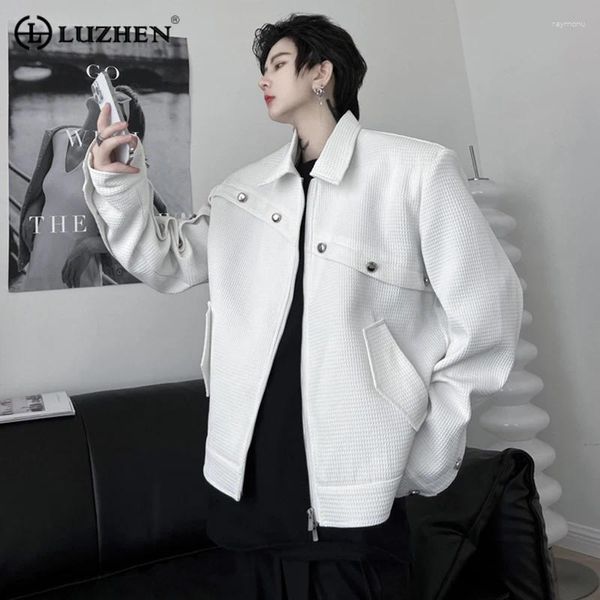 Jaquetas masculinas Luzhen Estilo Coreano Outono Cor Sólida Botão Decoração Rua Outerwear Nicho Design Masculino Casaco Casual A8391e