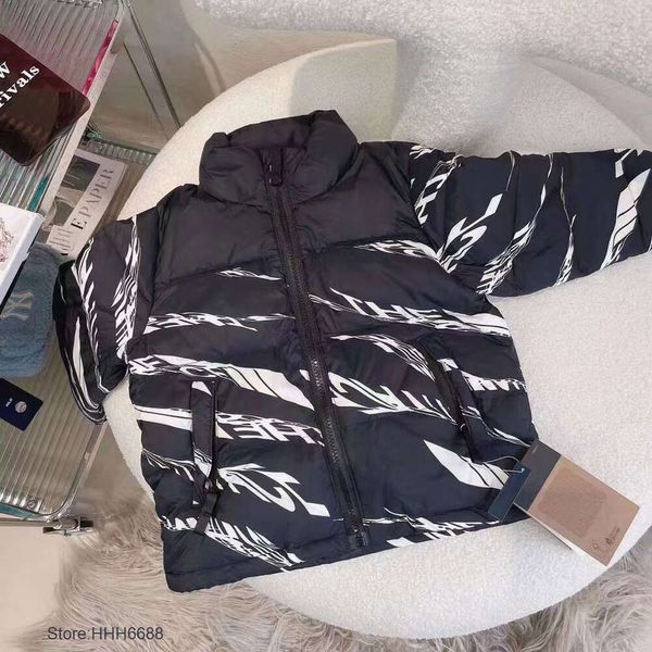 Nb9p Giacca da uomo di design Piumino Parka Classico di migliore qualità Casual Mantieni caldi Cappotti invernali spessi Piumini da donna con marca