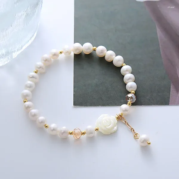 Charme pulseiras única concha flor pulseira exalando elegância coreana ins na moda pérola mão corda jóias para mulheres de alta qualidade agradável para