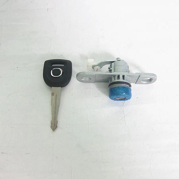 Araba Aksesuarları Bagaj Kilit Mandal Seti BNYP-76-230A Mazda 3 BK 2003-2010 BK