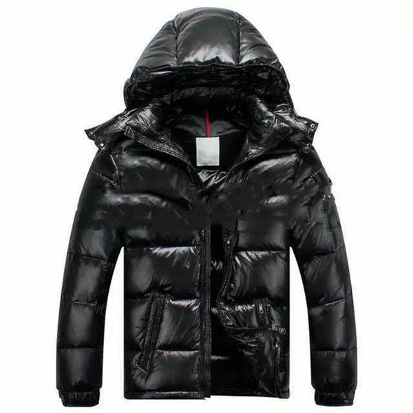 2023 Мужская зимняя куртка высокого качества, зимнее пальто на открытом воздухе, трендовая мотоциклетная мужская и женская парка, Канада, модные черные, красные дауны Jac247V