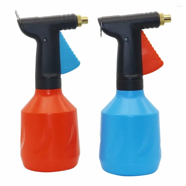 Equipamentos de rega 1 Pc Gatilho Pulverizador Ajustável Bicos de Cobre 680ml Garrafas de Spray Manual Pressão de Mão Compressão de Ar Home Jardim