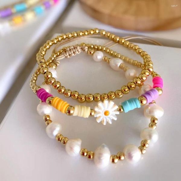 Charme pulseiras kkbead real pérolas naturais cor de ouro frisado para mulheres margarida flor pulseira polímero argila heishi pulseras boho jóias