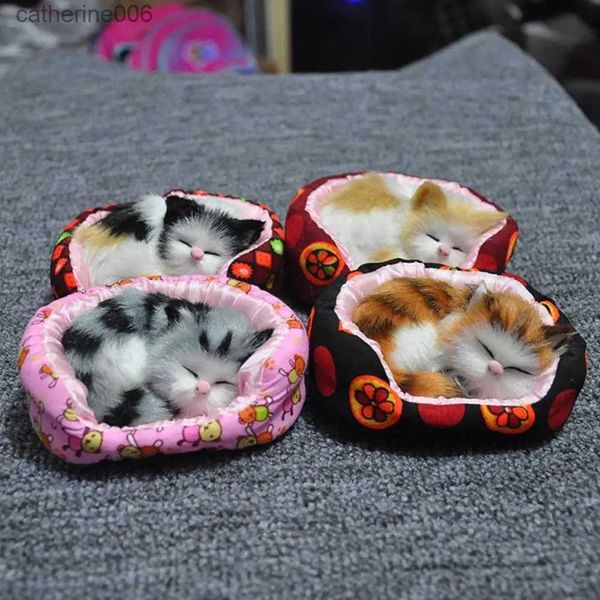 Doldurulmuş Peluş Hayvanlar 3D Simülasyon Uyuyan Kedi Yuva Kafesi Peluş Bebek Ev Dekorasyon Çocuk Hediye Yapay Mini Kediler SüsleriL231027