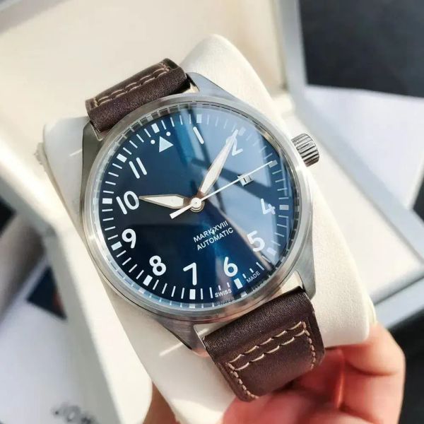 U1 En İyi Fabrika AAA Pilot IW327010 Mark XVIII AAA 3A Kalite İsviçre İzle Portugieser Mens Otomatik Mekanik Hareket Safir GÜNEL DERİ BANLI BAN SWERTWATCH T468