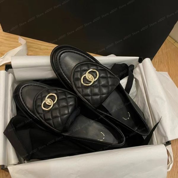 Designer-Schuhe, gesteppte Damen-Loafer, Designer-Leder-Damen-Loafer, hochwertige flache Mokassin-Schuhe, gestepptes Lammleder mit goldener Hardware, luxuriöse Abendschuhe