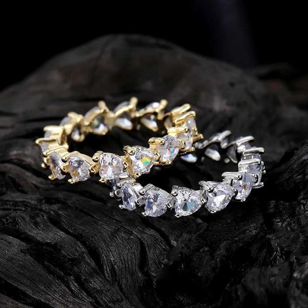 Кольца Iced Out Heart, блестящие кольца для женщин, аксессуары на пальцы, изысканные ювелирные изделия в стиле хип-хоп, Прямая поставка R231027