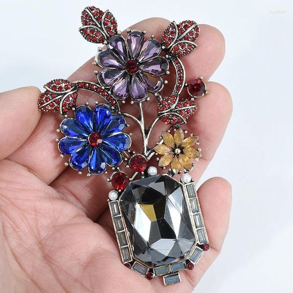 Broşlar Muhteşem Vintage Yeşil Rhinestone Renkli Çiçekler Bonsai Çiçek Broş Altın Tonu Yaprak Derin Kırmızı Turuncu Pembe Çiçek Vazo Pin