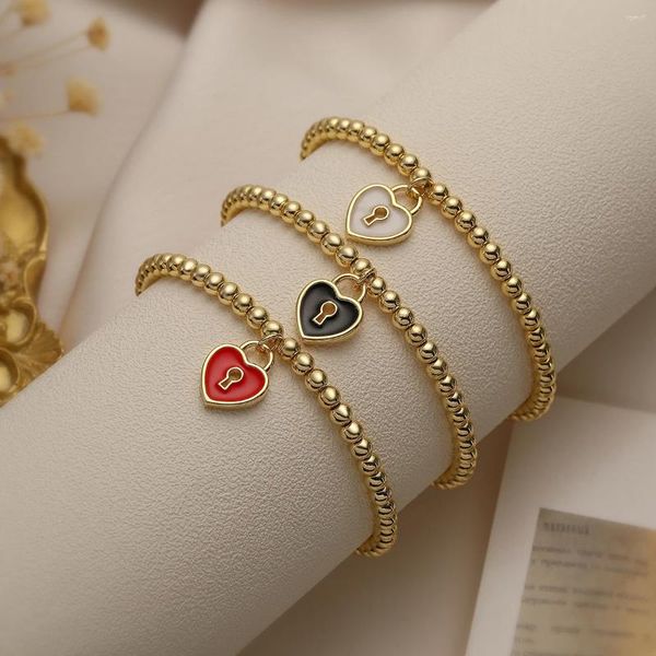 Charm-Armbänder Mafisar 2023 Trendige, nicht verblassende Goldfarben-Perlen-Kettenarmbänder Rot/Weiß/Schwarz Expoxy-Herz-Armband für Frauen