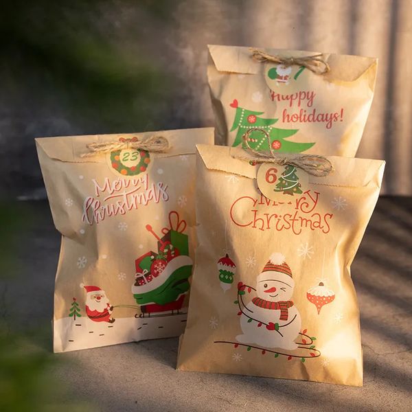 Confezione regalo 24 set Sacchetti di carta Kraft natalizi Babbo Natale Pupazzo di neve Festività natalizia Borsa per bomboniere Custodia per biscotti con caramelle Forniture per imballaggio 231027