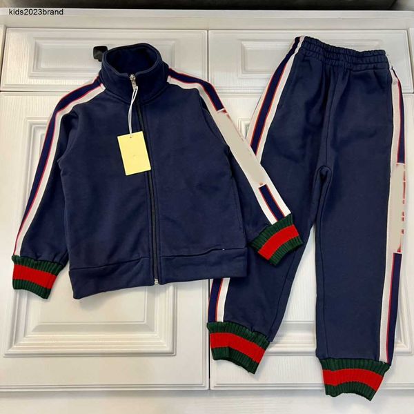 Neue Kinder-Trainingsanzüge, Retro-Design, Baby-Sportset, Größe 90–160, atmungsaktives Mesh-Futter, Reißverschlussjacke und Hose, 25. Okt