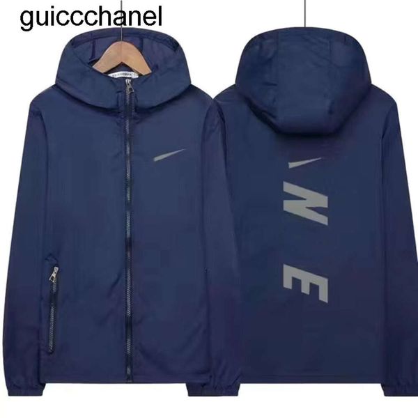 Mens New 23ss Jaquetas Tech Designer Jaqueta Sunblock Solto Casual Estilo Fino Esportes Mulheres Casaco N Impressão Correndo Quick Dry Multi-Color Jacket