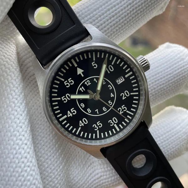 Наручные часы STEELDIVE SD1940T простой дизайн 200 м водонепроницаемое сапфировое стекло 39 мм NH35 автоматические часы механические