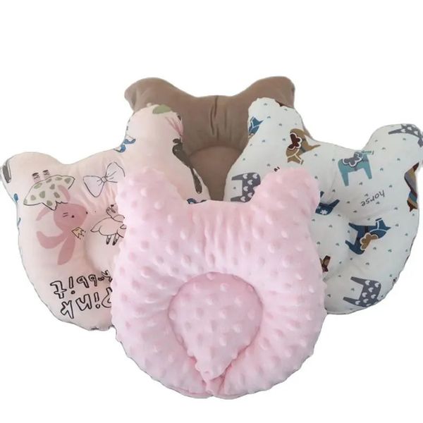 Travesseiros nascidos bebê em forma de travesseiro de algodão urso excêntrico correção de cabeça moldar crianças produtos de cama 231026