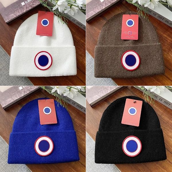 Marka Tasarımcı Beanie Kafatası Kapakları Tasarımcı Şık Kaz Kafatası Şapka Mektubu Beanie Erkek Kadınlar Sıcak Yün Şapkalar Kanada Unisex Kayak Kapağı