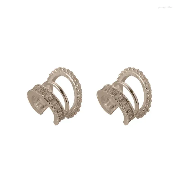 Orecchini a cerchio Clip per orecchie in zirconi micro intarsiati alla moda e di fascia alta Versatile dolce fresco per le donne senza fori