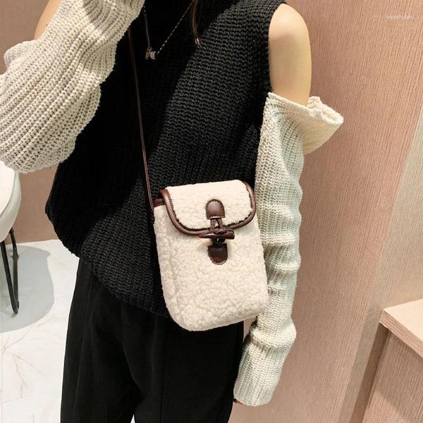 Bel çantaları kürk crossbody çanta sıcak tek omuz torbası kadınlar için sevimli kız küçük kemer çocuklar atıştırmalık kozmetik makyaj