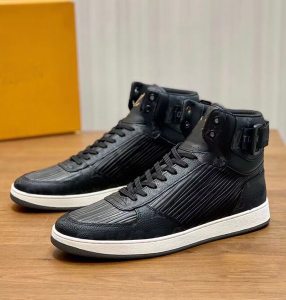 2024 Top Luxury High-top Rivolis Uomo Sneaker Scarpe in pelle di vitello Lace-up Suola in gomma Festa di nozze Skateboard Calzature all'ingrosso Scarpe da ginnastica EU38-46 con scatola