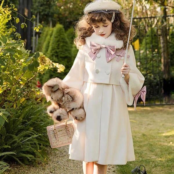 Abiti casual Autunno Inverno Elegante principessa donna britannica dolce fiocco carino solido manica lunga caldo abito Lolita con collo in pelliccia abiti