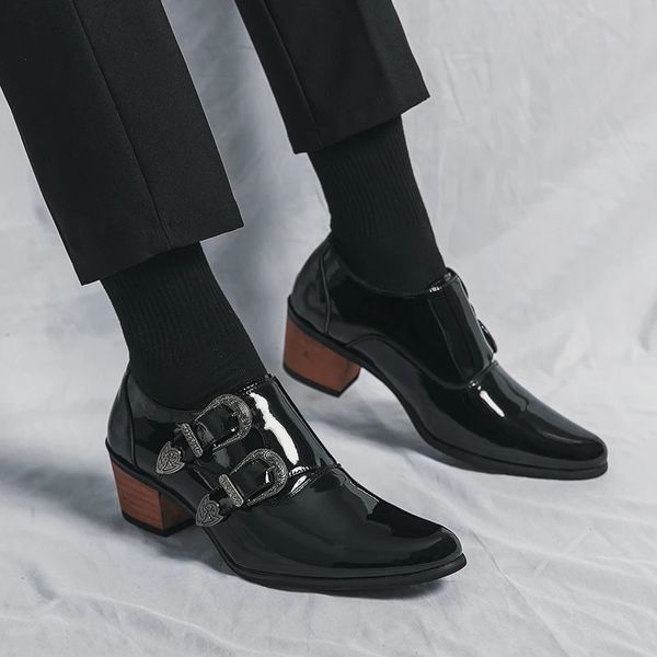 Elbise Ayakkabı Erkekler Resmi Patent Deri Yüksek Topuk Lüks Düğün Groomman Siyah İş Yöneticisi Ayakkabı 231026