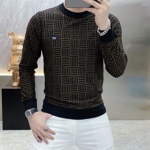 Homens camisetas Outono O-pescoço Top Tee Costura Homens Camisa Checkered Stripe Manga Longa T-shirt Social Club Outfits Streetwear