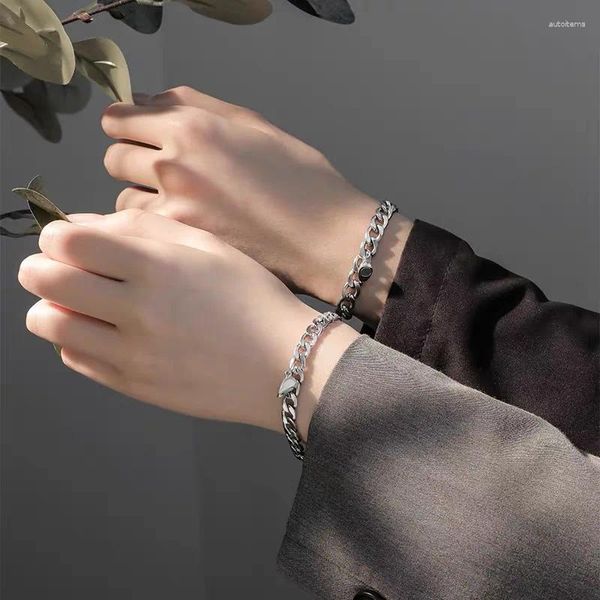Link pulseiras 2023 2 peças/set de ímã em forma de coração atraente pulseira amantes de aço inoxidável romântico presente do dia dos namorados