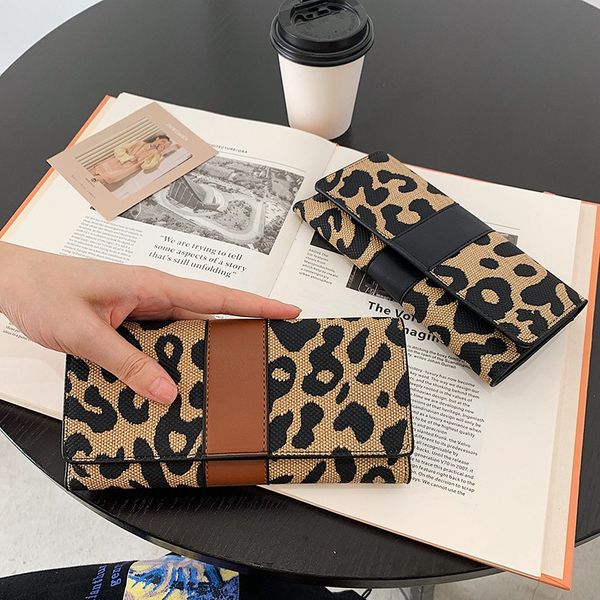 Оптовые фабричные женские кошельки, японский ретро-контрастный кожаный кошелек для хранения, уличный тренд, леопардовая сумка, кожаный кошелек с несколькими картами в консервативном стиле 9628