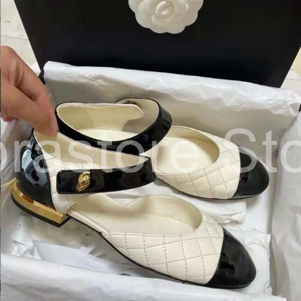 designer Mary Jane Channel scarpe di lusso con fibbia retrò scarpe da donna punta tonda ragazze signore Resort Beach Banquet ballerine piatte bianche nere
