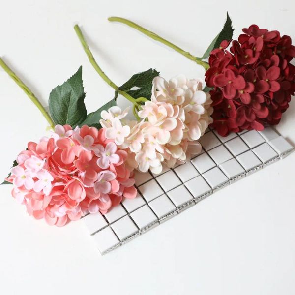 Fiori decorativi Ortensia Fiore artificiale Ramo di seta rosa per la decorazione domestica Bouquet da sposa Accessori per feste Falso 6pz