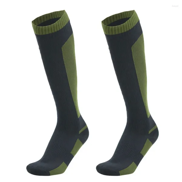 Sporthandschuhe, wasserdichte Socken für Outdoor-Aktivitäten, Radfahren mit langem Schlauch, halten die Füße warm und trocken. Zielgruppe sind Abenteurer