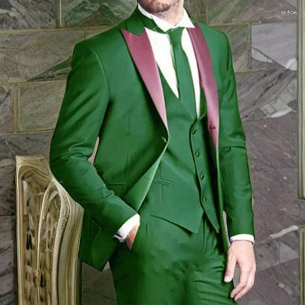 Abiti da uomo Verde stile africano italiano per uomo Slim Fit 3 pezzi Risvolto con visiera Smoking da sposo su misura (giacca, gilet, pantaloni)