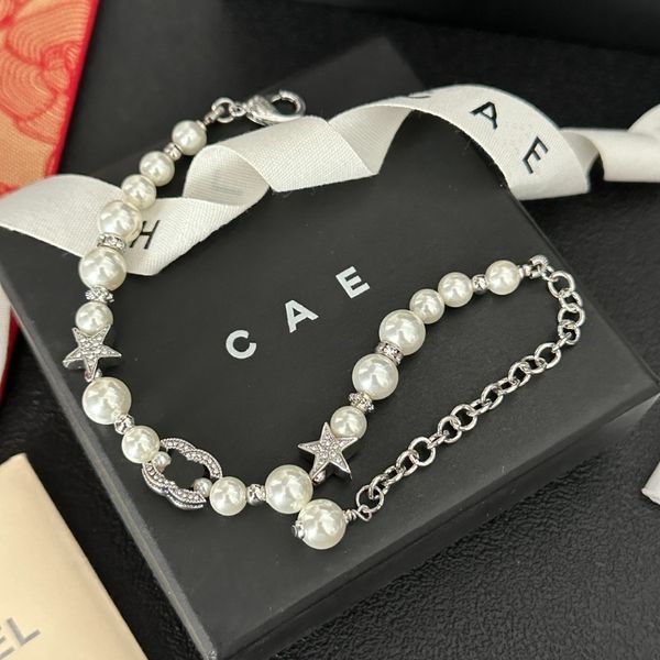 Boutique Bracciale di perle di lusso Bracciale a catena in argento 925 Nuovo design di gioielli di alta qualità per le donne Gioielli di design con bracciale regalo romantico
